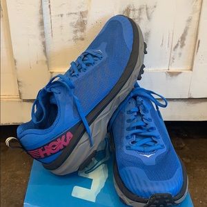HOKA 8.5